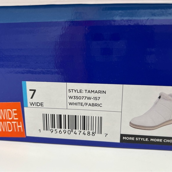 New White Mountain Boots Tamarin Women's White Puffer Boots Booties Size 7 Wide - Picture 7 of 7